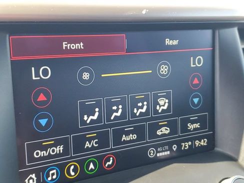Used 2023 GMC Acadia Denali w/ Denali Ultimate Package AWD/4WD image 16