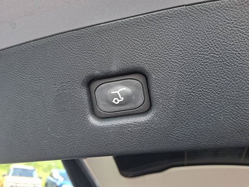 Certified 2023 Lincoln Nautilus Reserve AWD/4WD image 29