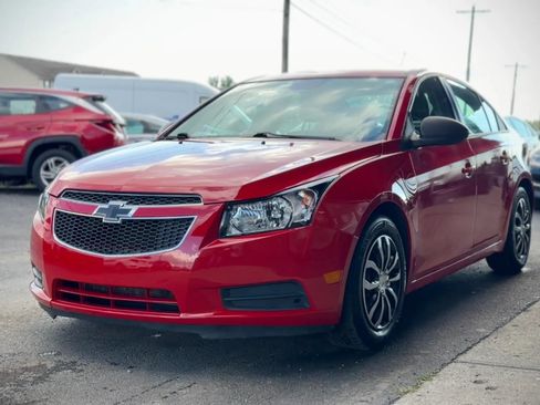 Used 2014 Chevrolet Cruze LS FWD image 5