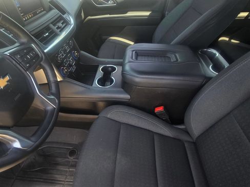 Used 2024 Chevrolet Tahoe LS AWD/4WD image 14