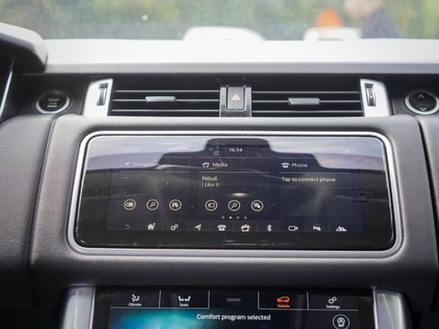Used 2020 Land Rover Range Rover Sport SE AWD/4WD image 12