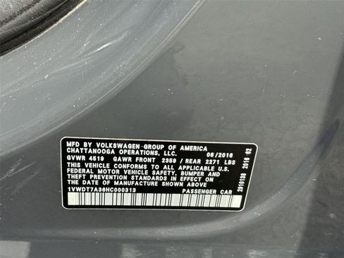 Used 2017 Volkswagen Passat 1.8T R-Line FWD image 31