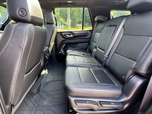Used 2022 Chevrolet Tahoe Z71 AWD/4WD image 24