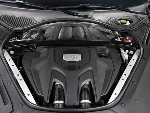 Used 2018 Porsche Panamera 4S AWD/4WD image 26