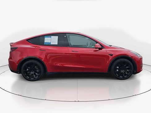 Used 2021 Tesla Model Y Long Range AWD/4WD image 5