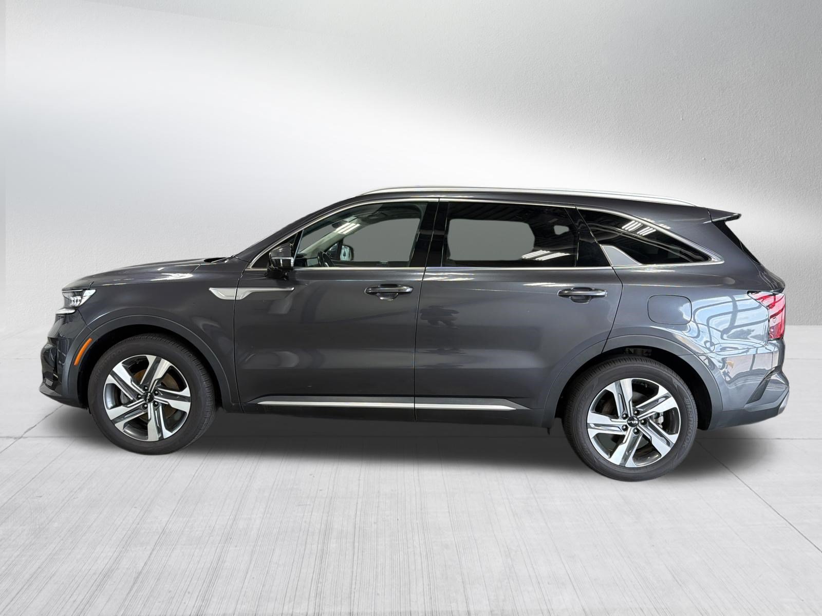 Used 2023 Kia Sorento SX Prestige w/ Panoramic Sunroof Package AWD/4WD image 4