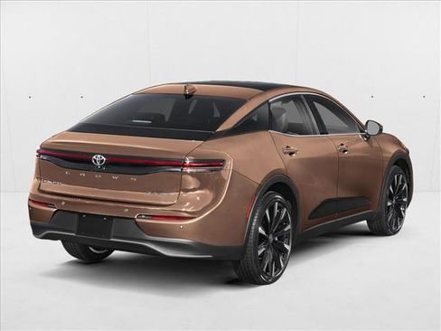 New 2026 Toyota Crown Platinum image 2