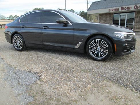 Used 2019 BMW 530e 530e iPerformance 4dr Sedan w/ Convenience Package image 20