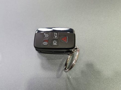 Used 2015 Jaguar F-TYPE S image 28