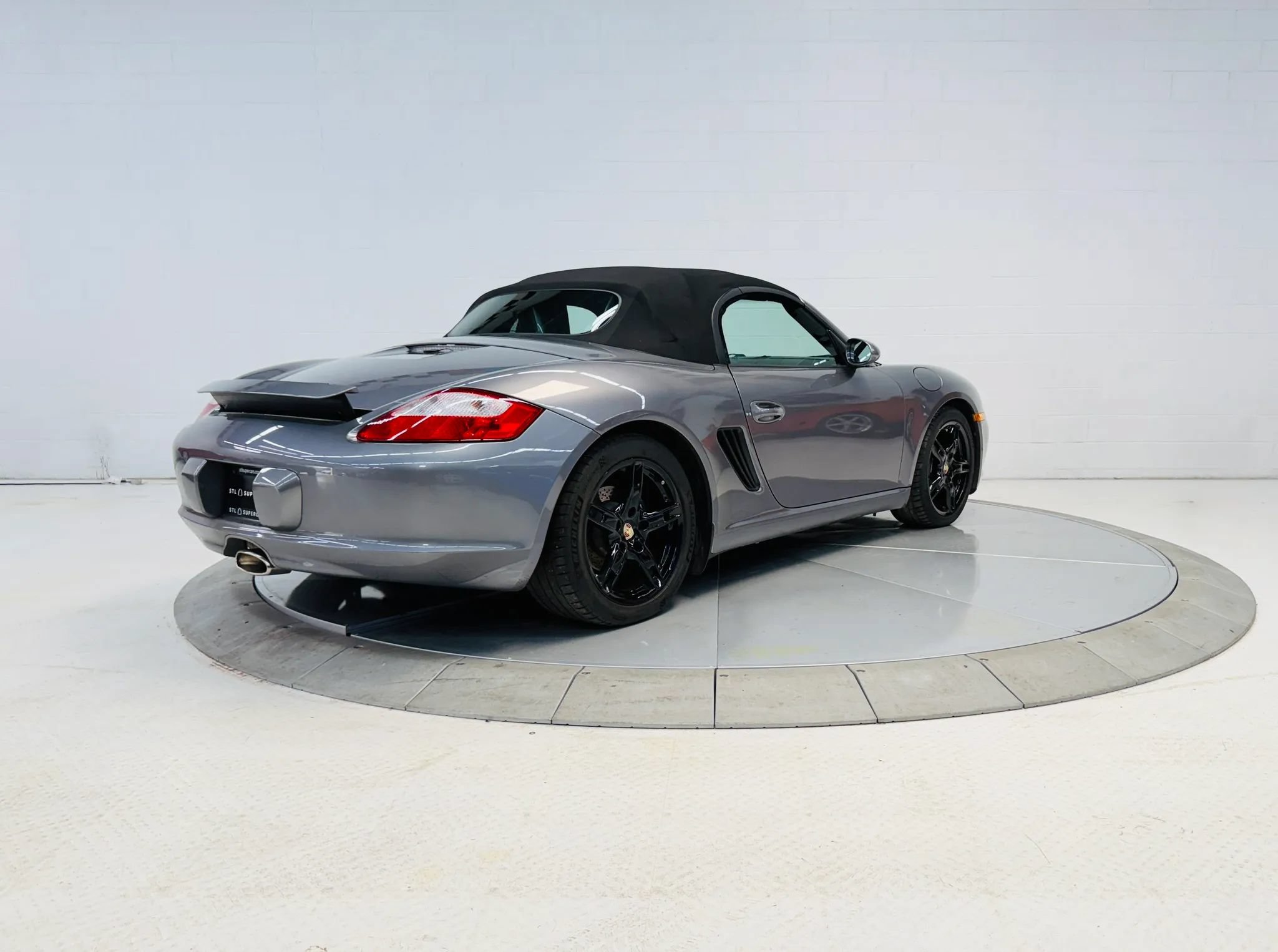 Used 2005 Porsche Boxster RWD image 14