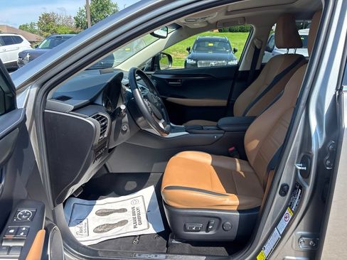 Used 2017 Lexus NX 200t AWD w/ Premium Package image 13