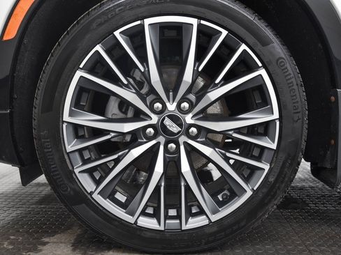 Used 2024 Cadillac XT4 Sport image 8