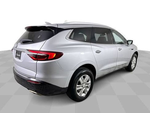 Used 2021 Buick Enclave Essence FWD image 8