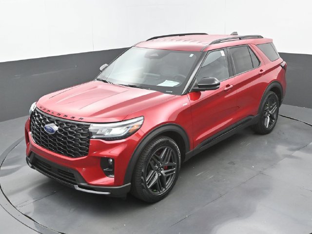 Used 2025 Ford Explorer ST-Line w/ Premium Package RWD image 33