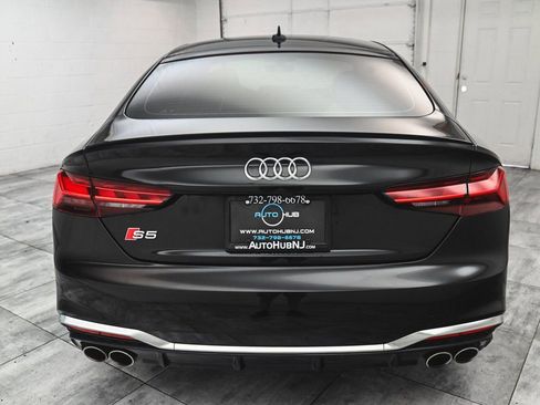 Used 2024 Audi S5 Premium w/ Convenience Package image 5
