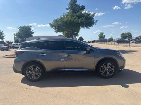 Certified 2021 Nissan Murano Platinum w/ Cargo Package FWD image 6
