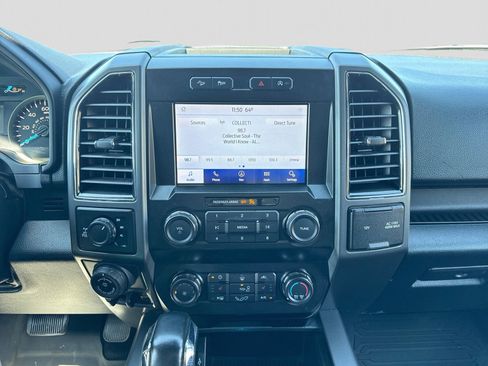 Used 2020 Ford F150 XLT w/ Equipment Group 302A Luxury AWD/4WD image 33