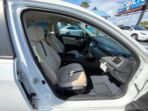 Used 2019 Honda Civic LX image 23