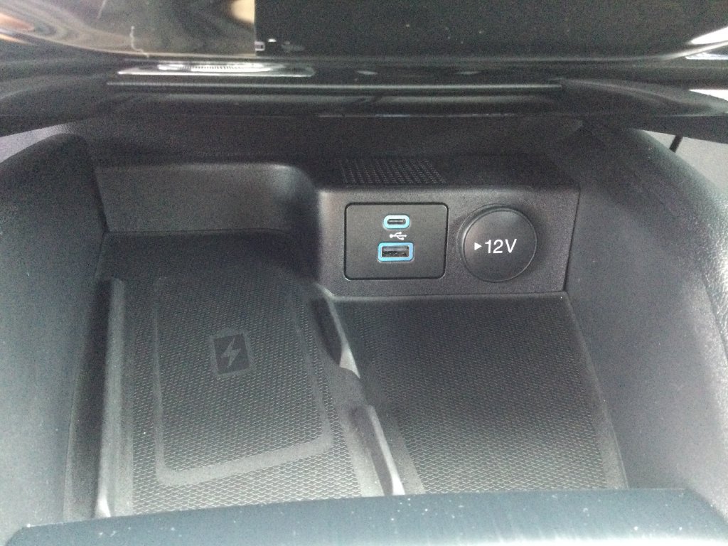 Used 2023 Ford Escape Active w/ Tech Pack #2 AWD/4WD image 24