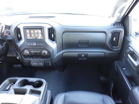 Used 2023 Chevrolet Silverado 1500 Custom image 39