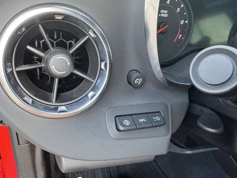 Used 2023 Chevrolet Camaro SS RWD image 15