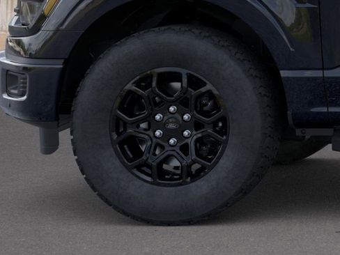 New 2025 Ford F150 XLT w/ Equipment Group 302A MID image 21