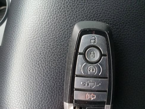 Used 2020 Ford F350 Lariat w/ Lariat Ultimate Package image 43