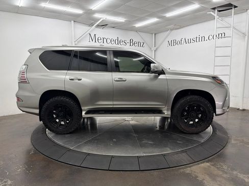 Used 2022 Lexus GX 460 Premium AWD/4WD image 8
