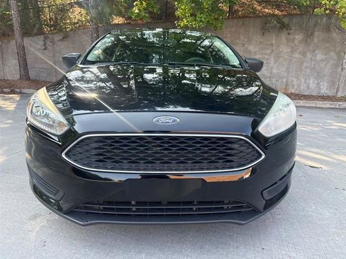 Used 2017 Ford Focus S FWD image 4
