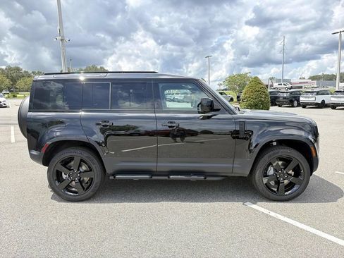 New 2026 Land Rover Defender 110 S AWD/4WD image 6