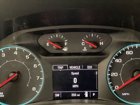 Used 2021 Chevrolet Equinox LS w/ LS Convenience Package image 15