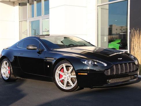 Used 2006 Aston Martin V8 Vantage Coupe image 3