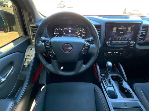 Certified 2023 Nissan Frontier PRO-4X w/ Pro Convenience Package image 6