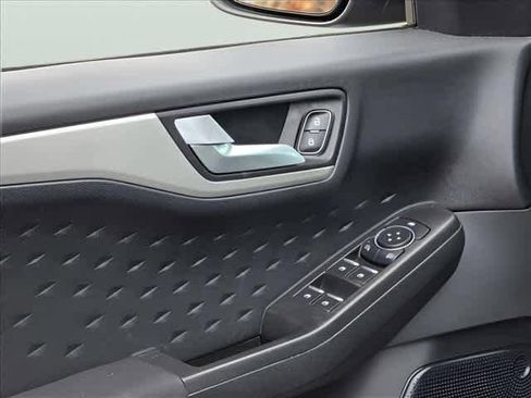 Used 2020 Ford Escape SE AWD/4WD image 14