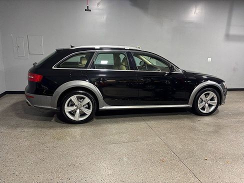 Used 2014 Audi A4 Premium w/ Lighting Package image 2