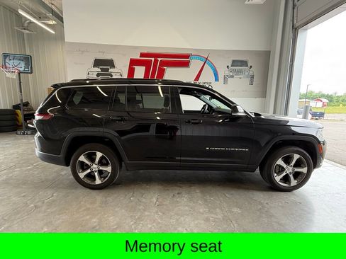 Used 2025 Jeep Grand Cherokee L Limited w/ Luxury Tech Group II AWD/4WD image 5