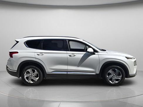 Used 2022 Hyundai Santa Fe SEL FWD image 3