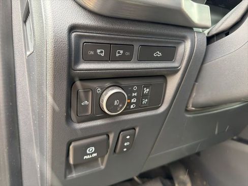 Used 2022 Ford F150 Lariat w/ Equipment Group 502A High image 19