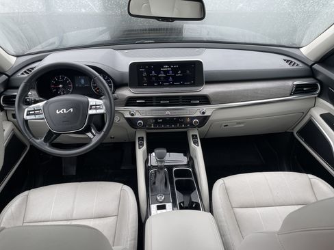 Used 2022 Kia Telluride EX w/ EX Premium Package FWD image 33