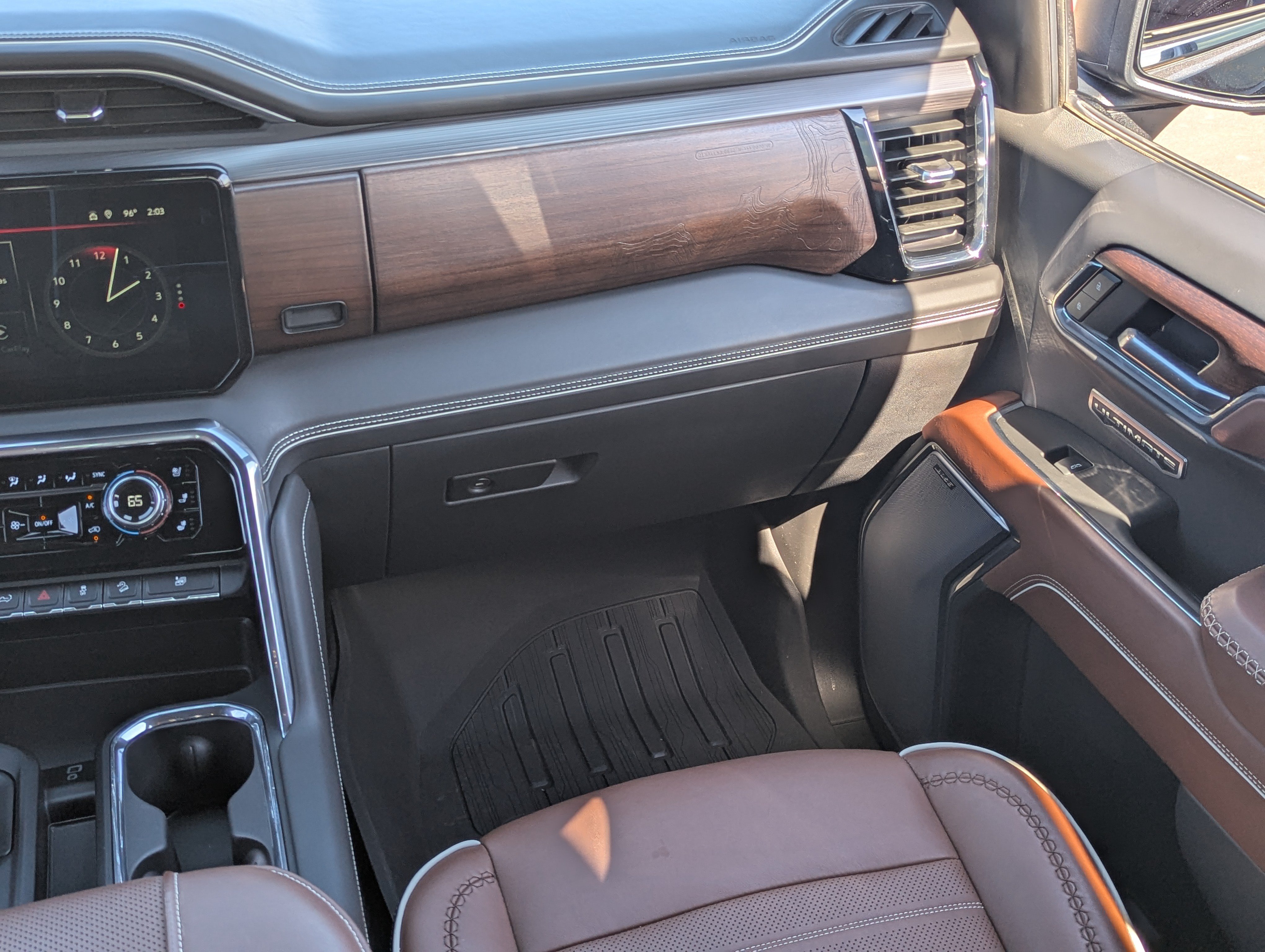 Used 2024 GMC Sierra 1500 Denali Ultimate AWD/4WD image 17