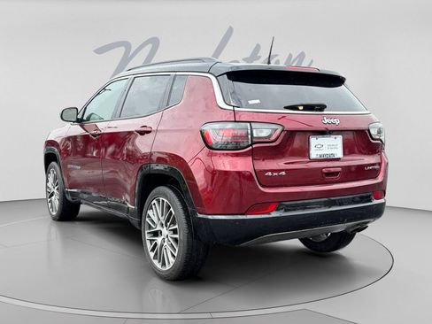 Used 2022 Jeep Compass Limited w/ Elite Group AWD/4WD image 5