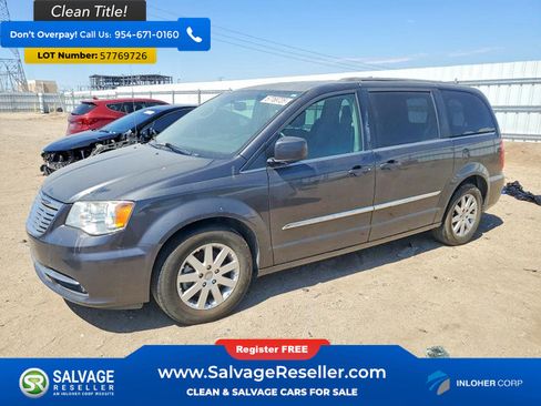 Used 2016 Chrysler Town & Country Touring FWD image 1