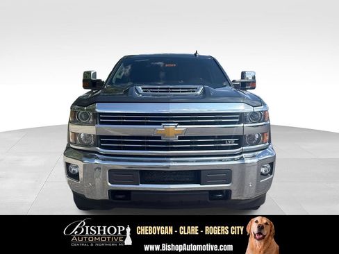 Used 2019 Chevrolet Silverado 2500 LTZ w/ Duramax Plus Package AWD/4WD image 15