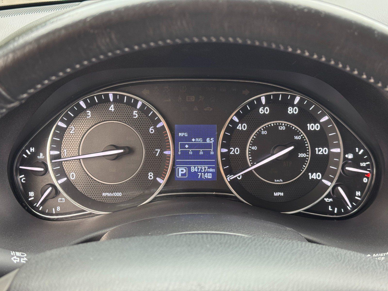 Used 2019 Nissan Armada SV w/ Driver Package RWD image 17