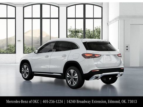 Used 2026 Mercedes-Benz GLA 250 4MATIC image 29
