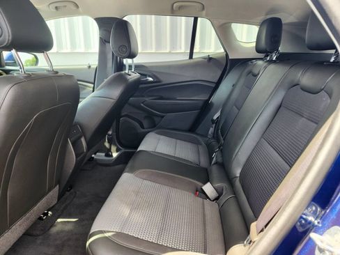 Used 2024 Chevrolet Trax LT w/ Driver Confidence Package FWD image 14
