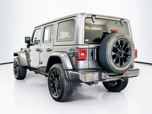 Used 2025 Jeep Wrangler Sahara w/ Safety Group image 5