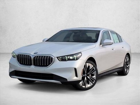 New 2026 BMW 530i xDrive image 1