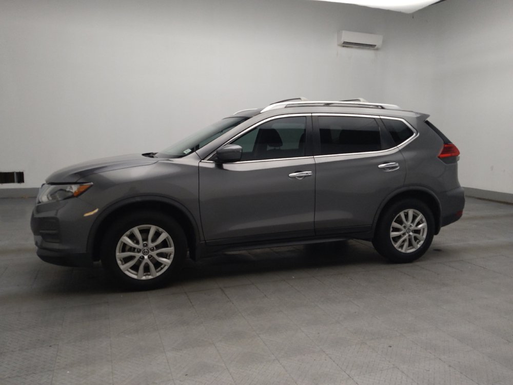 Used 2017 Nissan Rogue SV FWD image 2