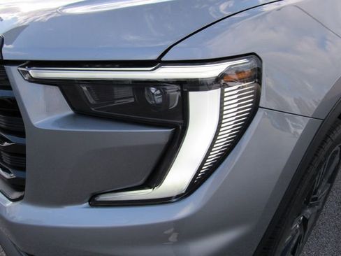 New 2026 GMC Acadia Elevation image 9